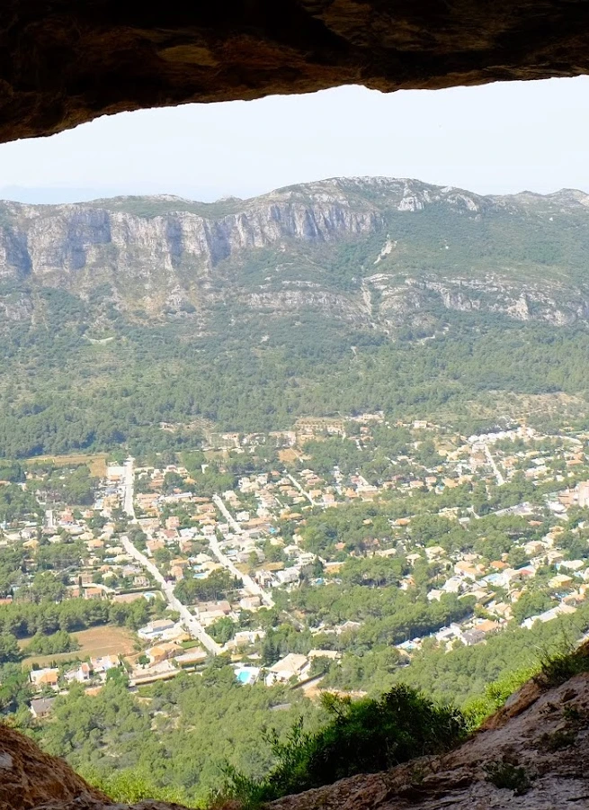 Baix-De-La-Drova-El-Descanso-Del-Monje